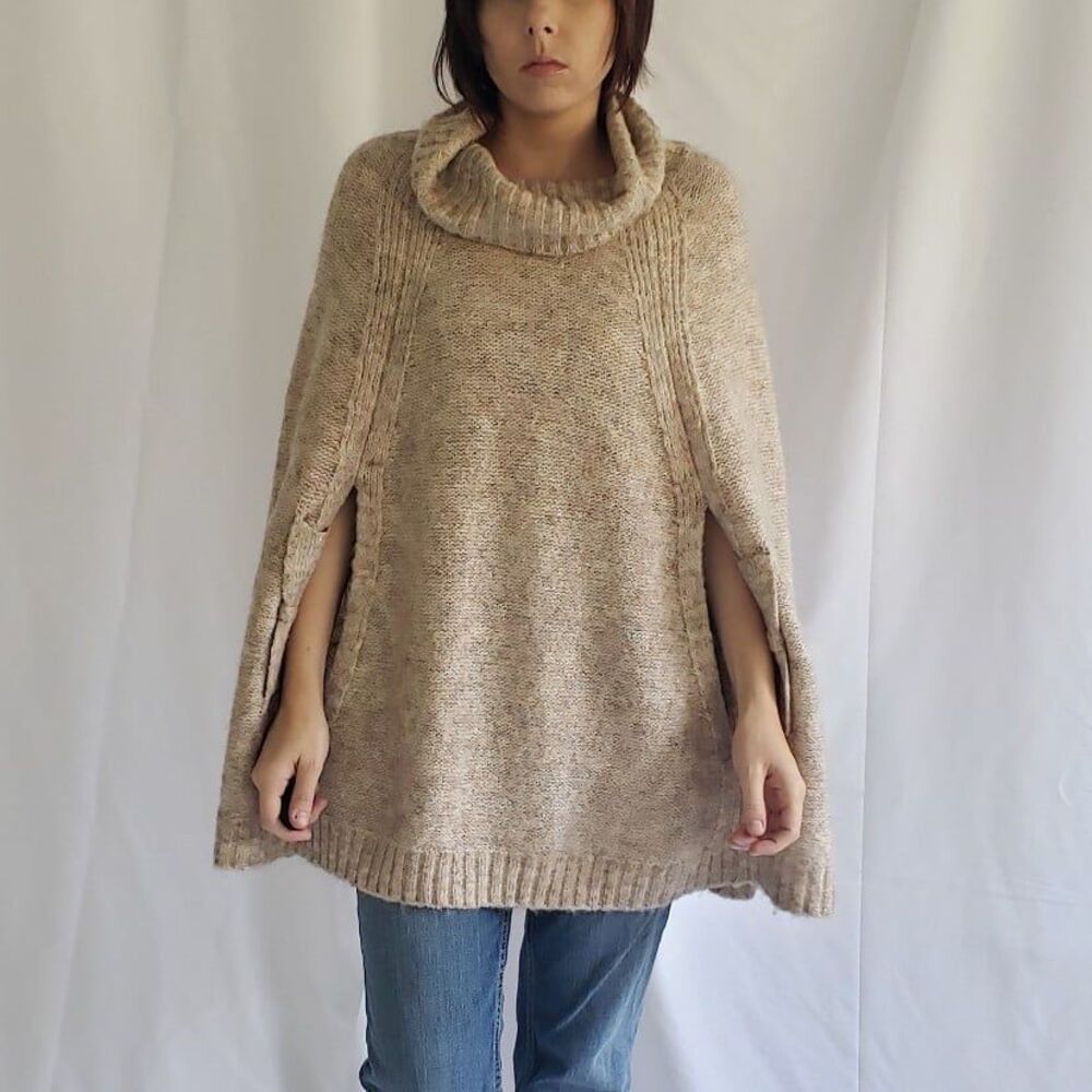 Elle‎ Tan and Gold Sparkly Poncho